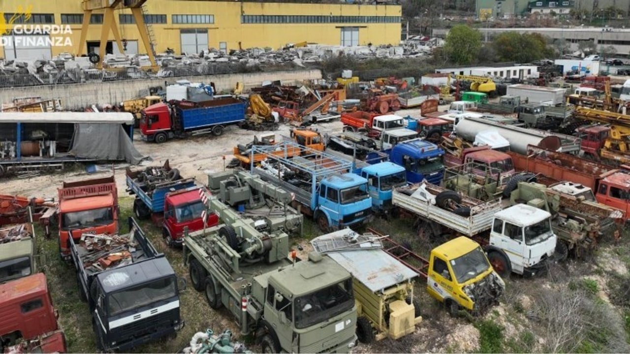 La Guardia di Finanza di Avellino sequestra vasta area adibita a discarica abusiva