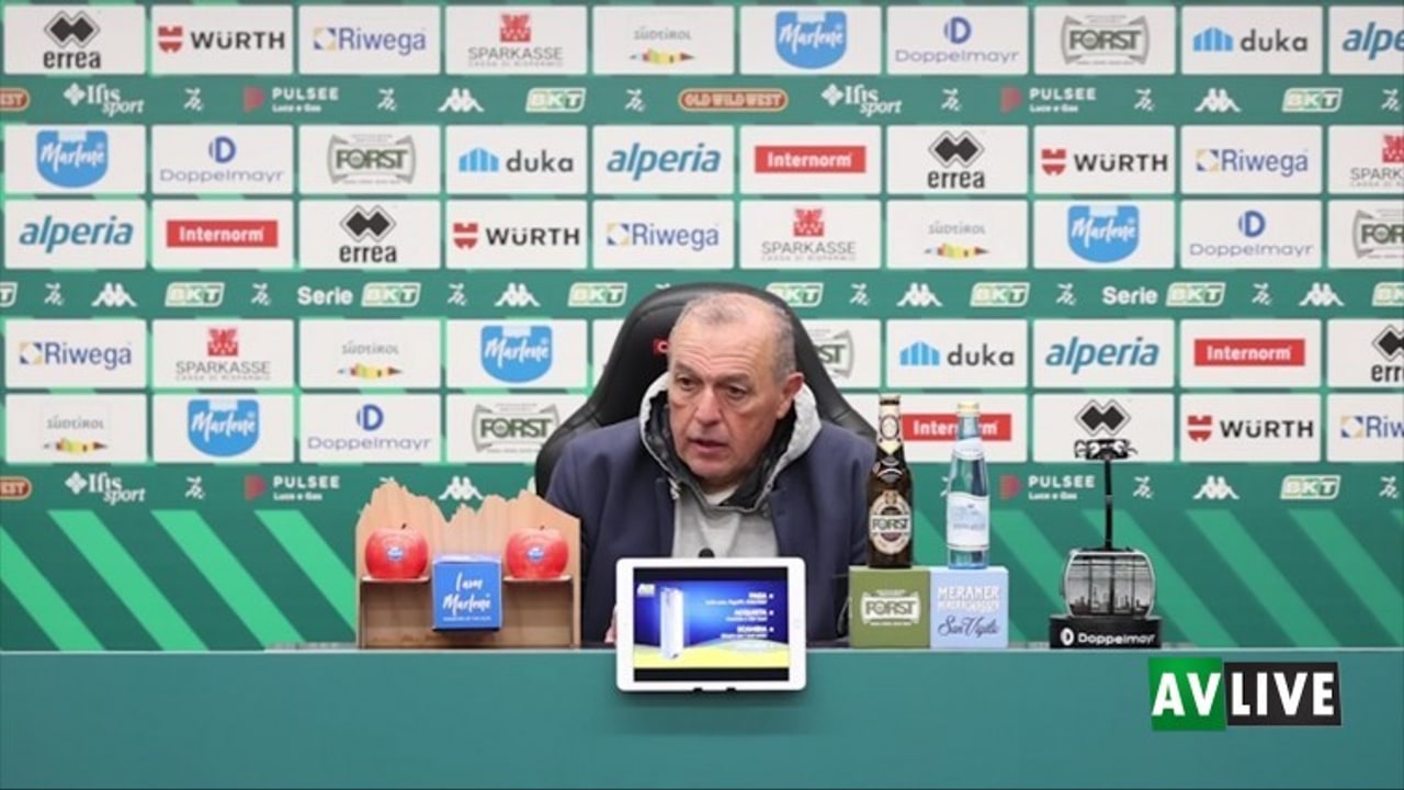 Castori: "Punto importante contro il Pescara. Stringeremo i denti ad Avellino"