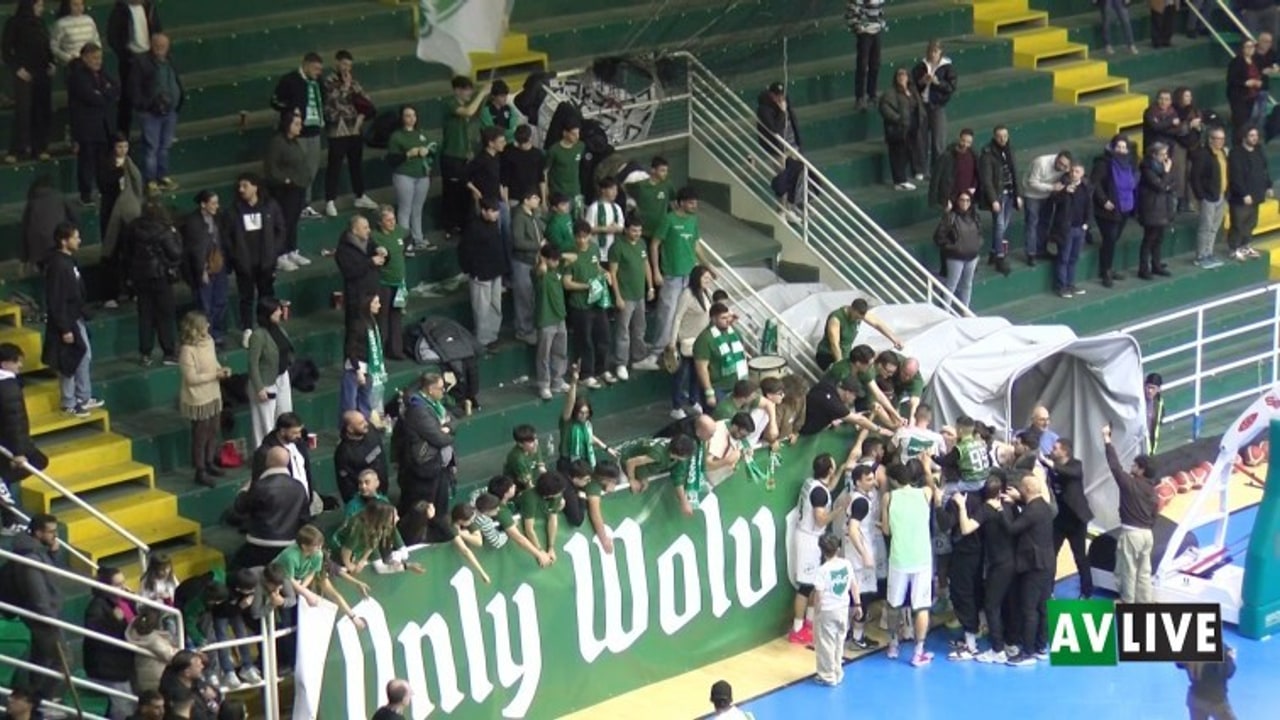 Scandone Avellino-Miwa Cestistica Benevento 84-58