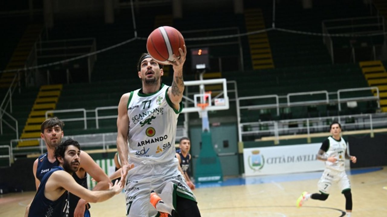 La Scandone Avellino firma la decima vittoria consecutiva: Tiber Roma ko
