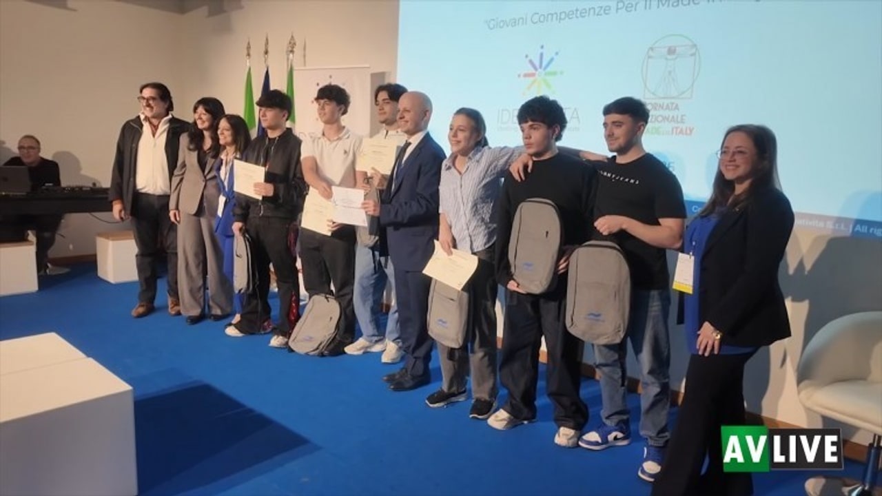 IdeativItaly 2026, il progetto "Il valore nascosto dei cavi elettrici" vince l'Hackathon