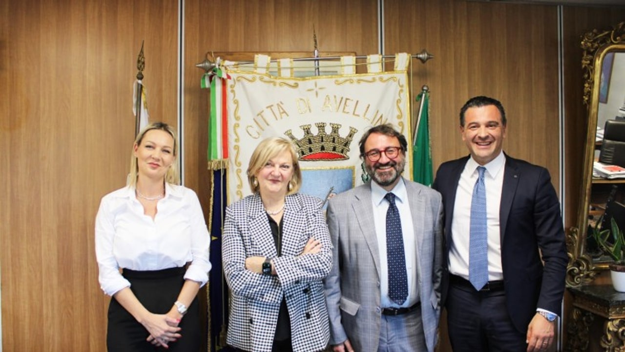 Avellino, il Commissario Straordinario incontra i tre candidati sindaco