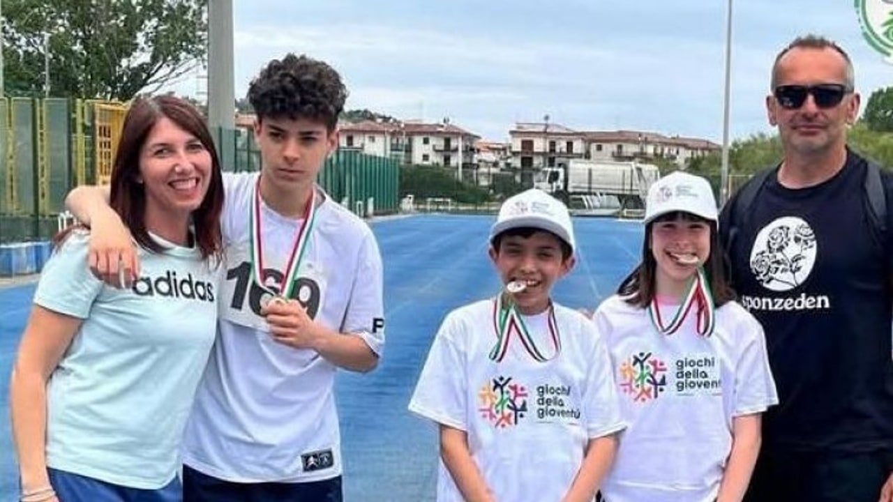 Tre atleti, tre ori: l’IC Guarini di Mirabella Eclano trionfa ai Giochi della Gioventù regionali
