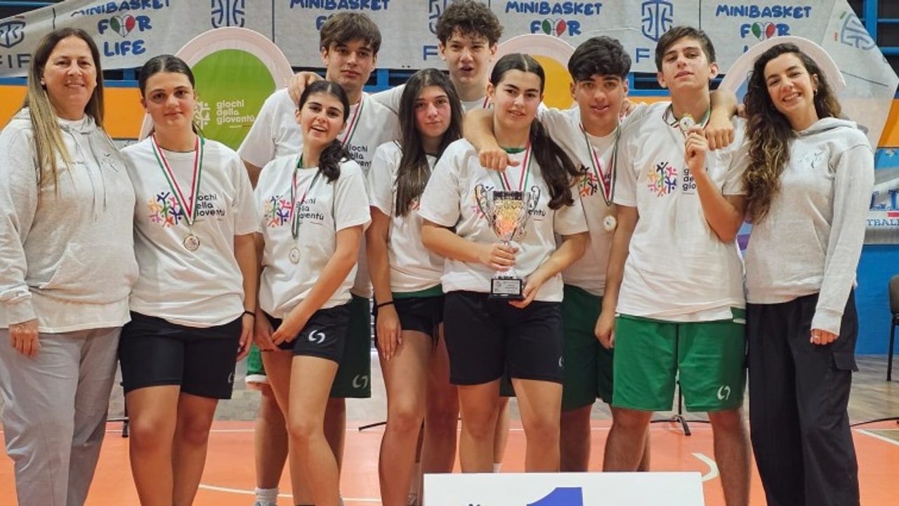 Nuovi Giochi della Gioventù, trionfo alle finali regionali per il Liceo Scientifico "Mancini"