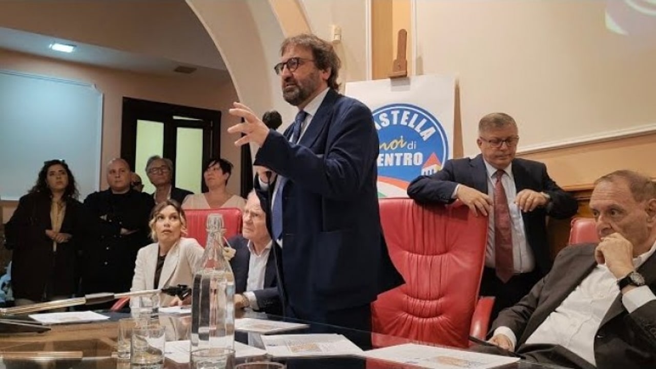 Pizza: "Avellino città partecipata. Confrontiamoci con i cittadini"