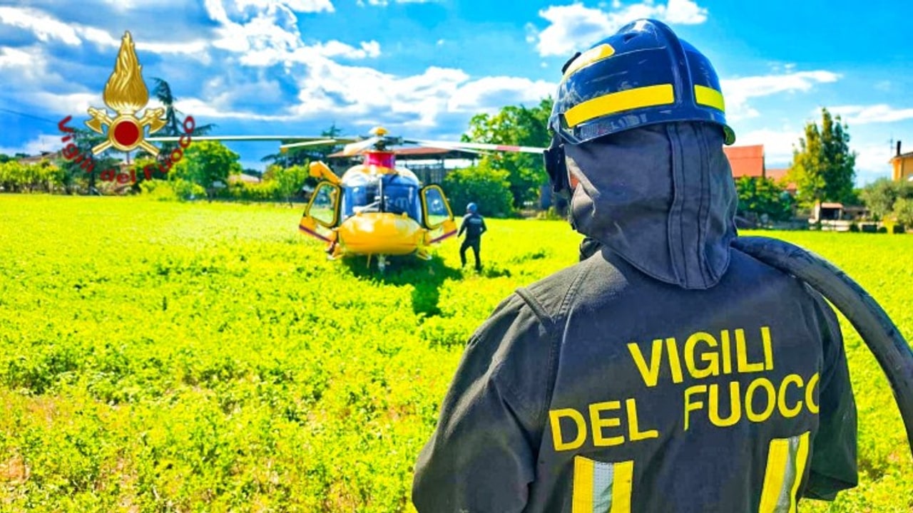 Frigento, 19enne resta incastrato tra le lame di una motozappa: trasportato al Moscati