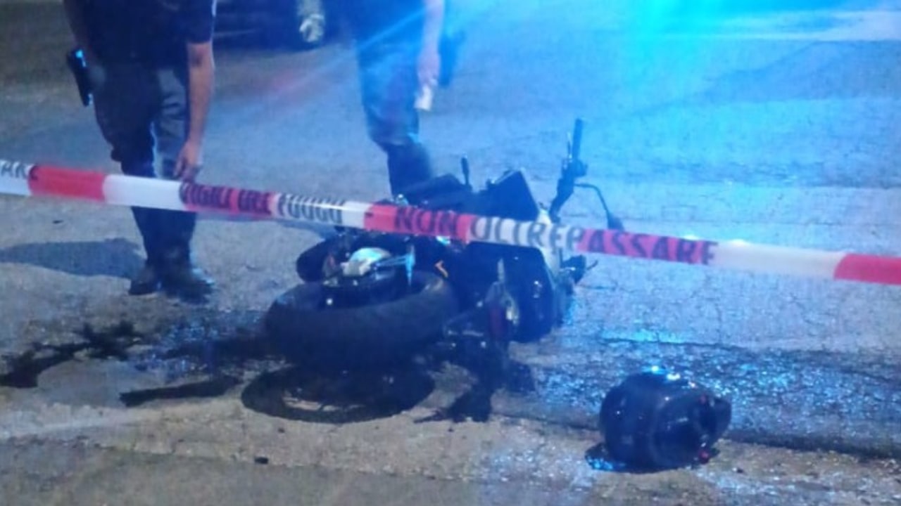 Avellino, 14enne investita da moto: trasferita d'urgenza nella notte al Santobono
