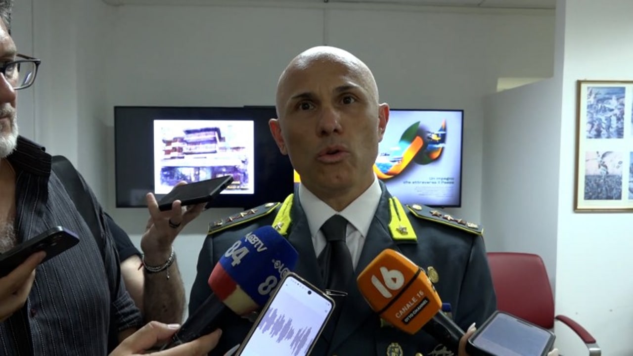 Guardia di Finanza Avellino, Erre: "302 denunce per reati fiscali, scoperti 42 evasori totali"
