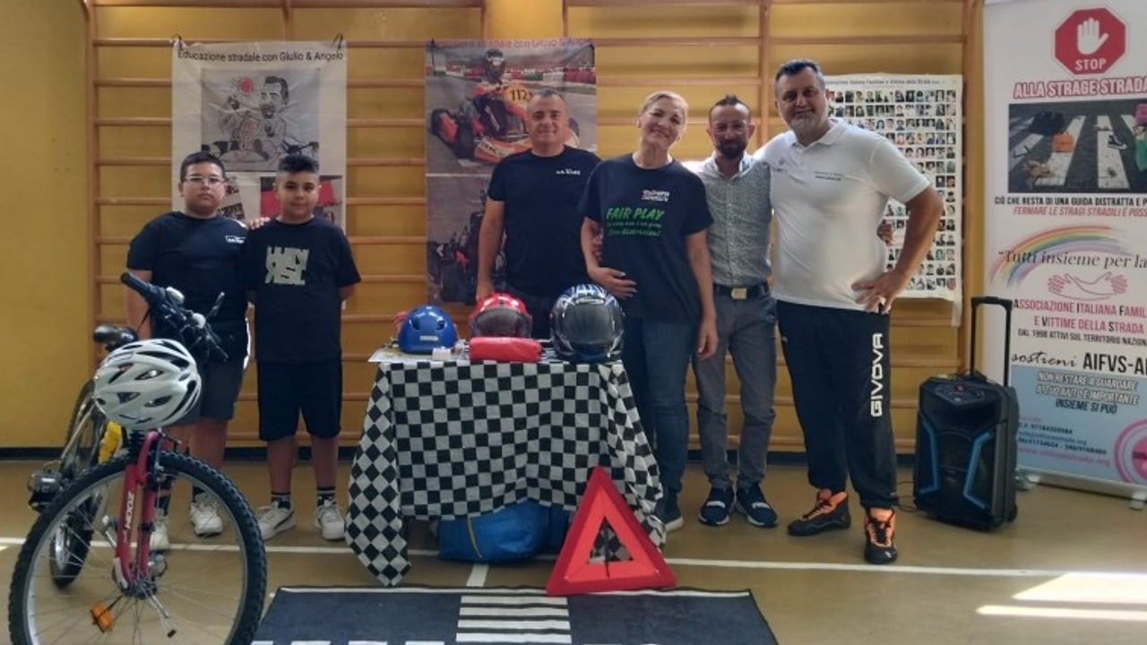 Giornata di educazione stradale a Sant'Angelo dei Lombardi: 80 bambini imparano le regole della strada