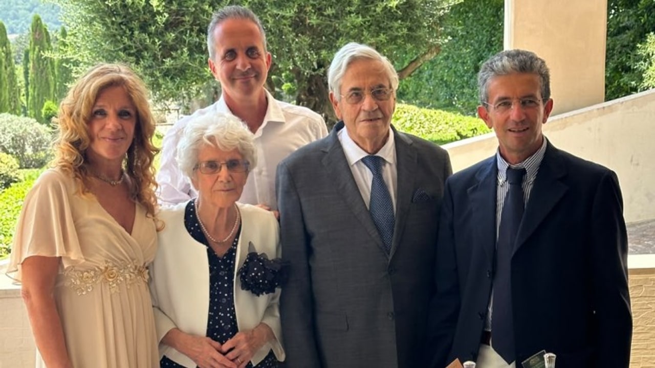 Mercogliano in festa per le Nozze di Diamante di Angelo Vecchiarelli e Annamaria D’Alessio