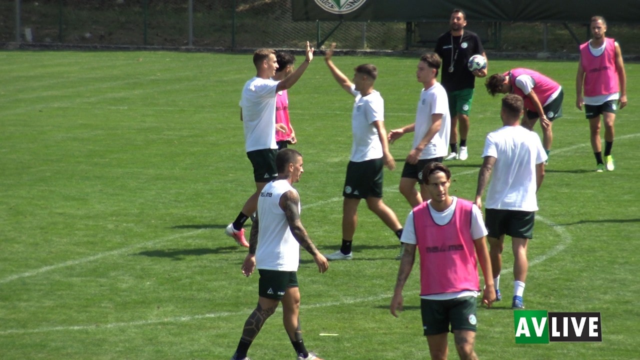 Partitella a campo ridotto, Fila regala la vittoria ai bianchi