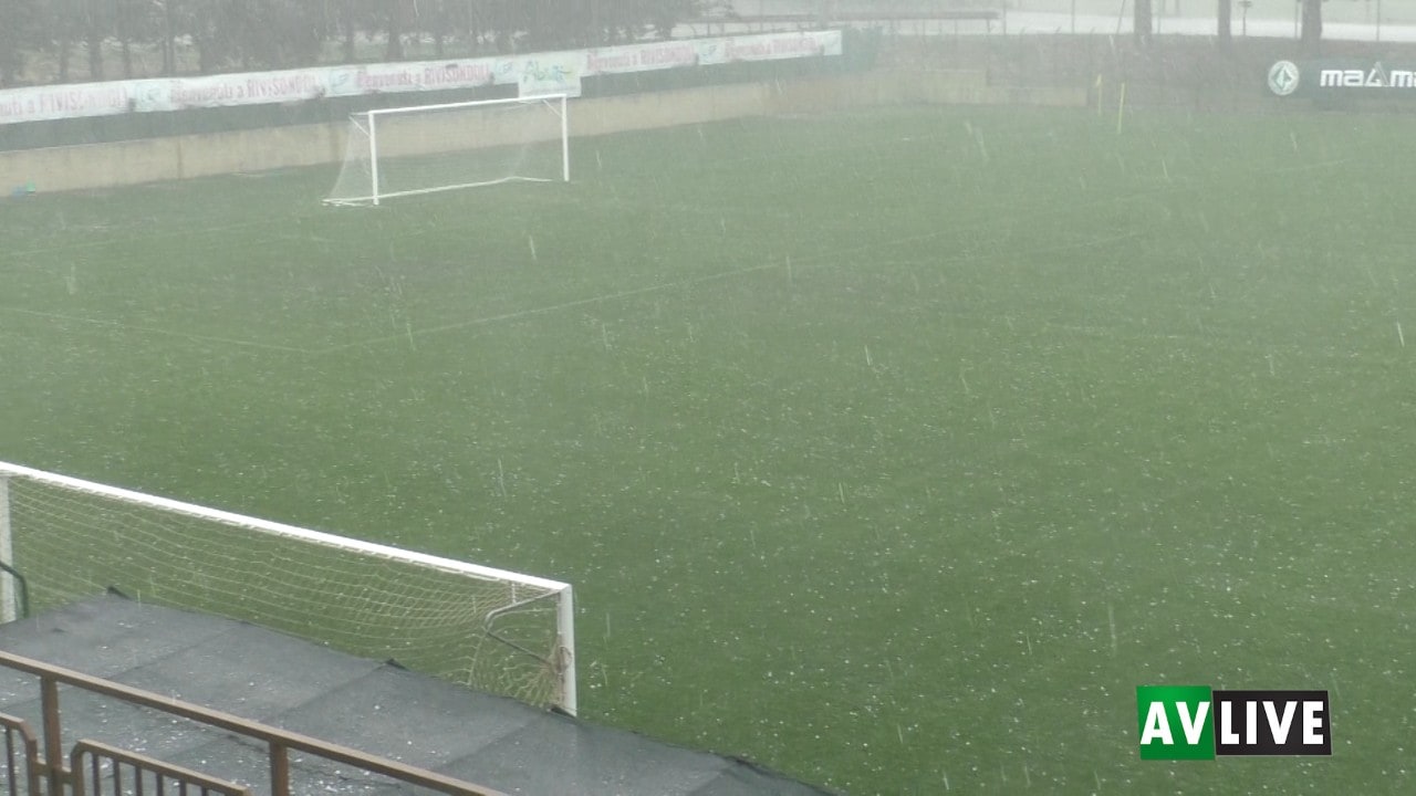 Bomba d'acqua e grandine, sospeso l'allenamento dell'Avellino