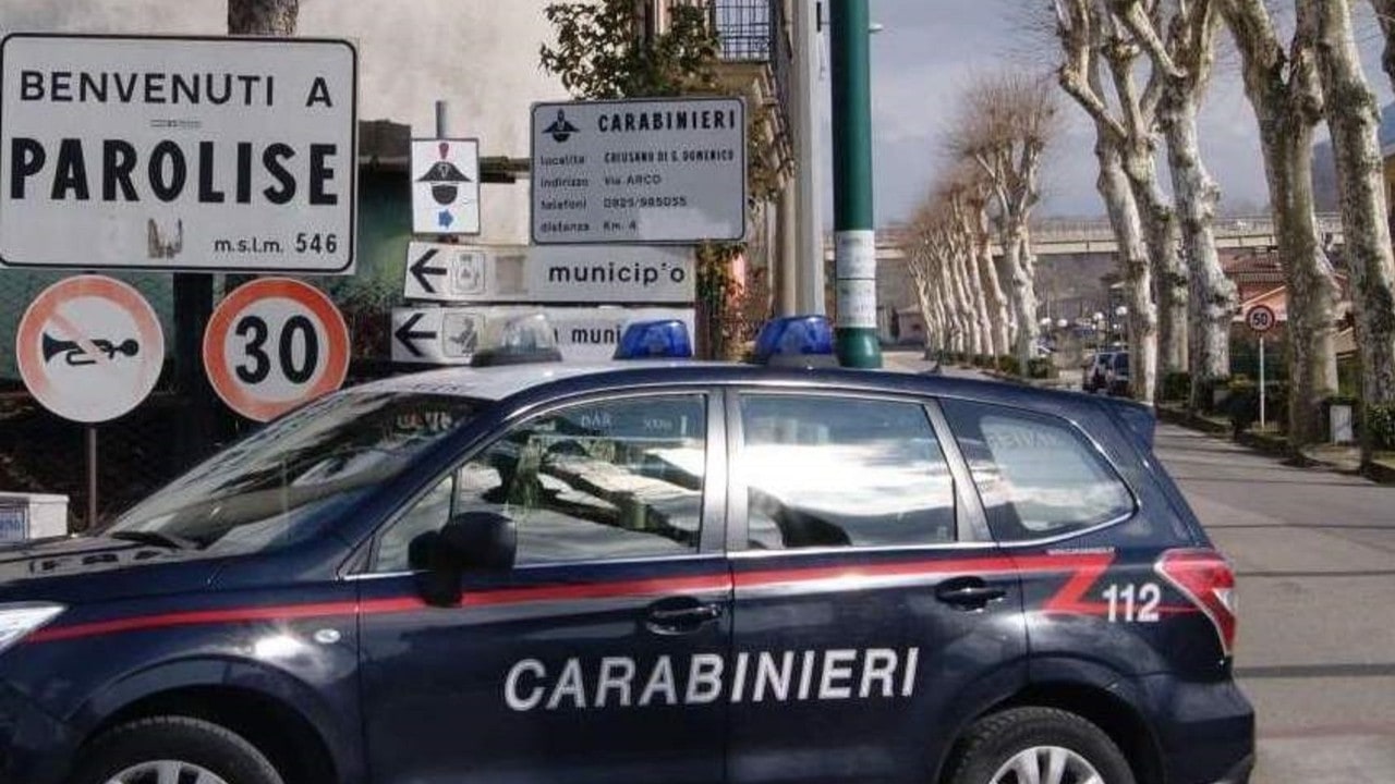 Parolise, coltivava piante di canapa indiana: 50enne denunciato