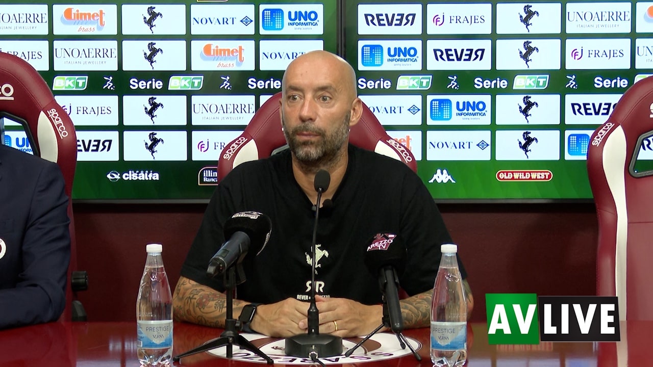 Bucchi: "L'Avellino partirà forte. Gara difficile da preparare, noi abbiamo grande entusiasmo"