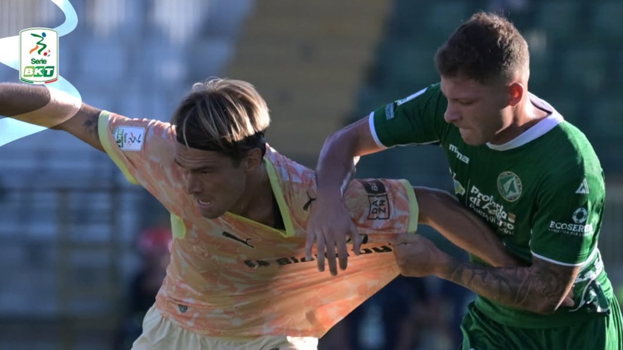 Botta e risposta tra Cheddira e Johnsen: Fortin ferma l'Avellino nel recupero