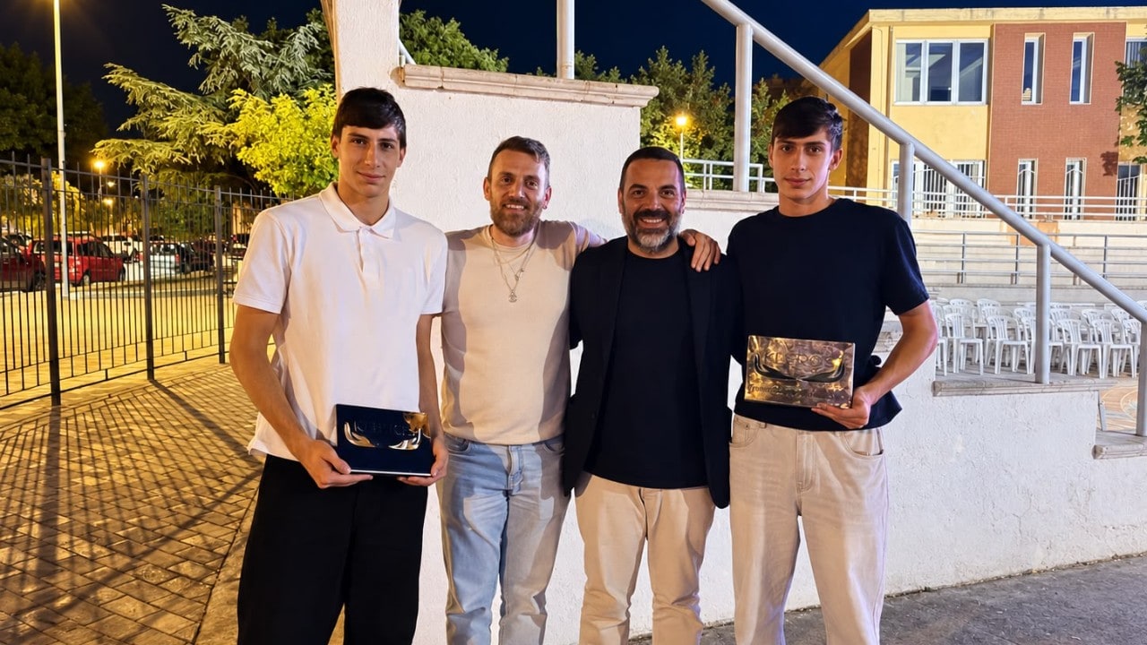 Scandone, il Premio Giovane Cestista "Simone Rocco" ai gemelli Antonio e Costantino Carullo