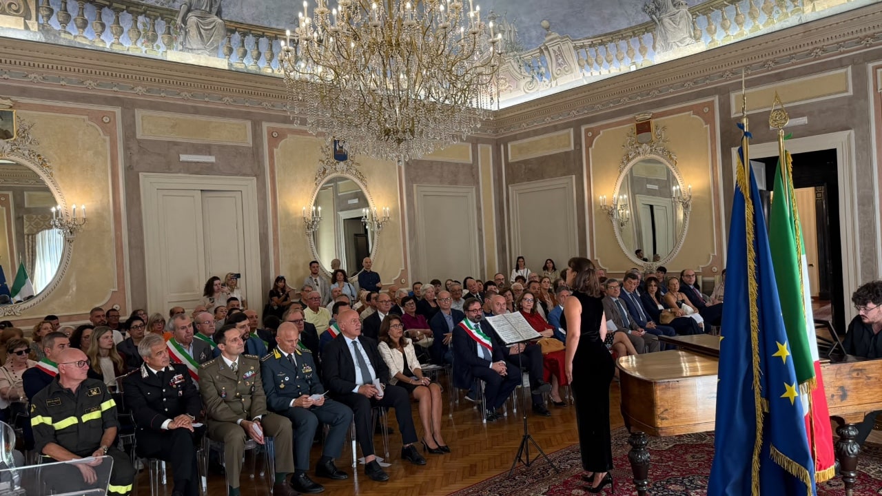 Avellino, consegnate in Prefettura 21 Medaglie d'Onore alla memoria degli internati militari irpini