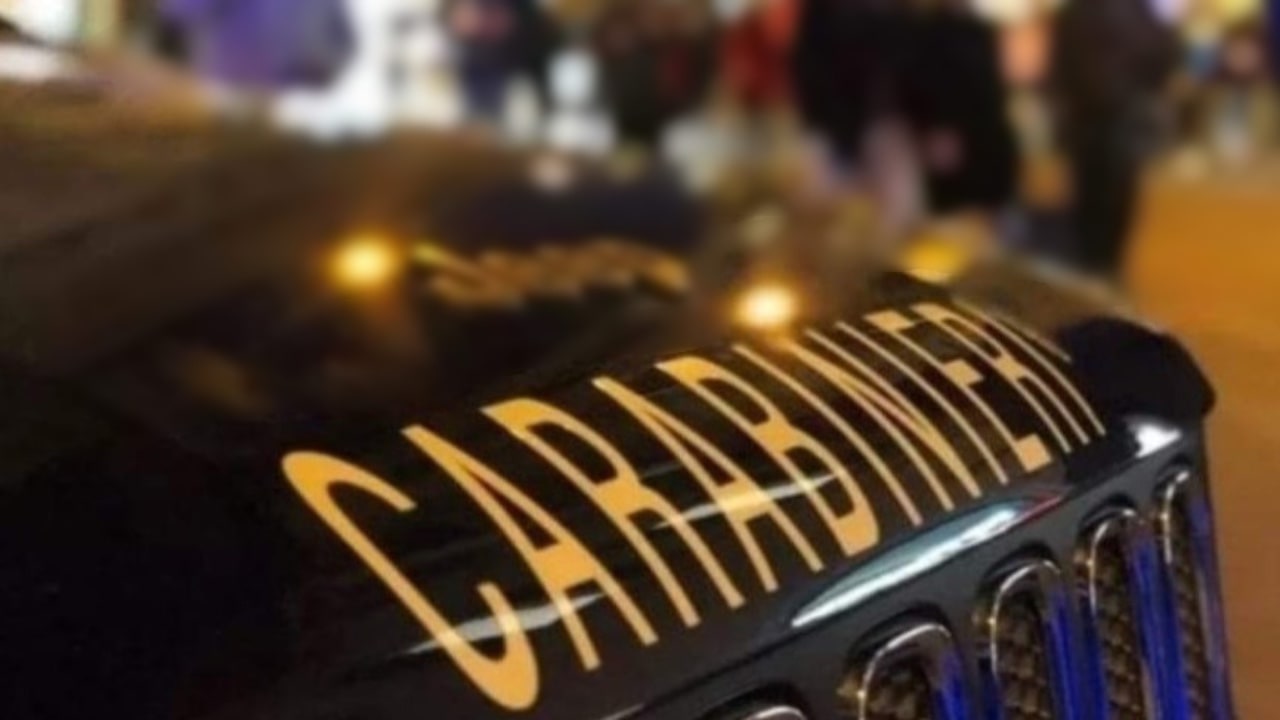 Lioni, prende a martellate il fratello: 60enne arrestato dai Carabinieri 