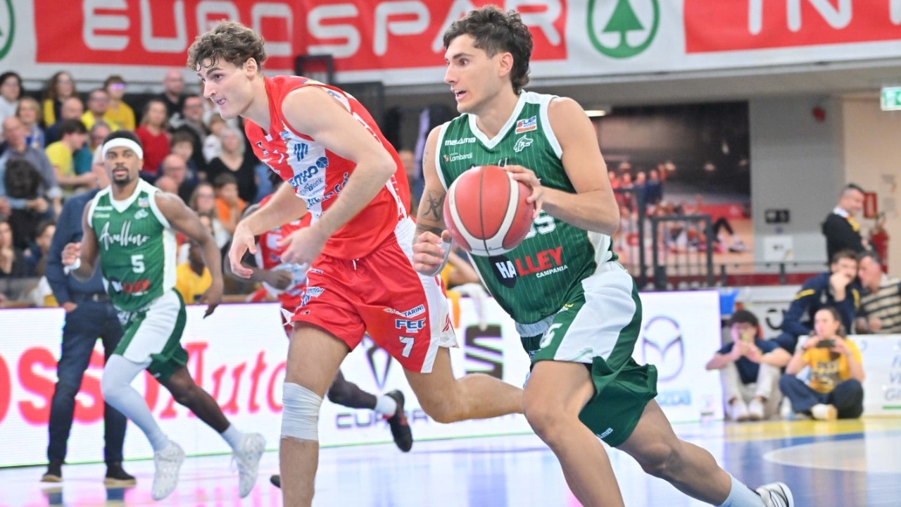 Halley Campania Avellino Basket, poker e primato: Cividale ko per 62-77