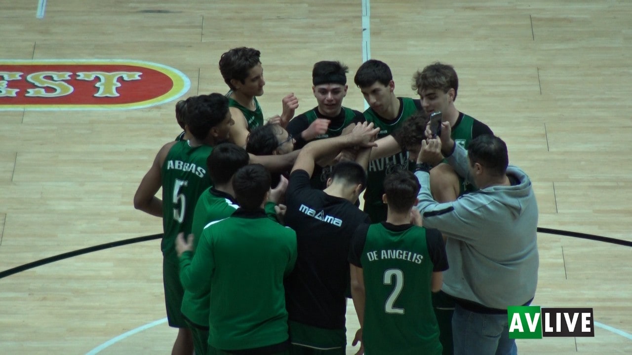 Under 19, il derby è dell'Avellino Basket: Scandone Avellino battuta 85-70